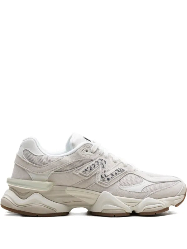 New balance leopart print